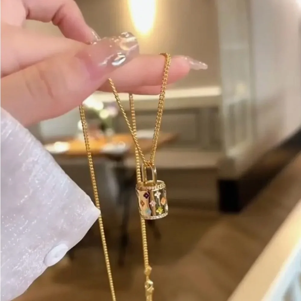 Elegant Gold Necklace with Colorful Pendant - Picture 3 of 11
